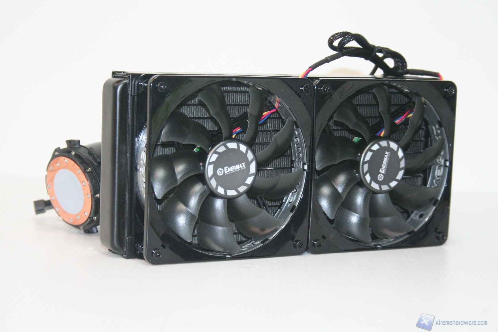 00060 Enermax elc240