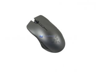 Razer-Lancehead-Wireless-10